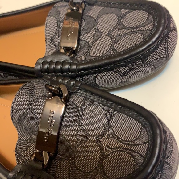 COACH CARLY MONOGRAM LOAFERS FLATS GRAY METAL HARDWARE 6.5 - Picture 8 of 12